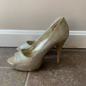 Rampage Silver Sparkle Heels ✨